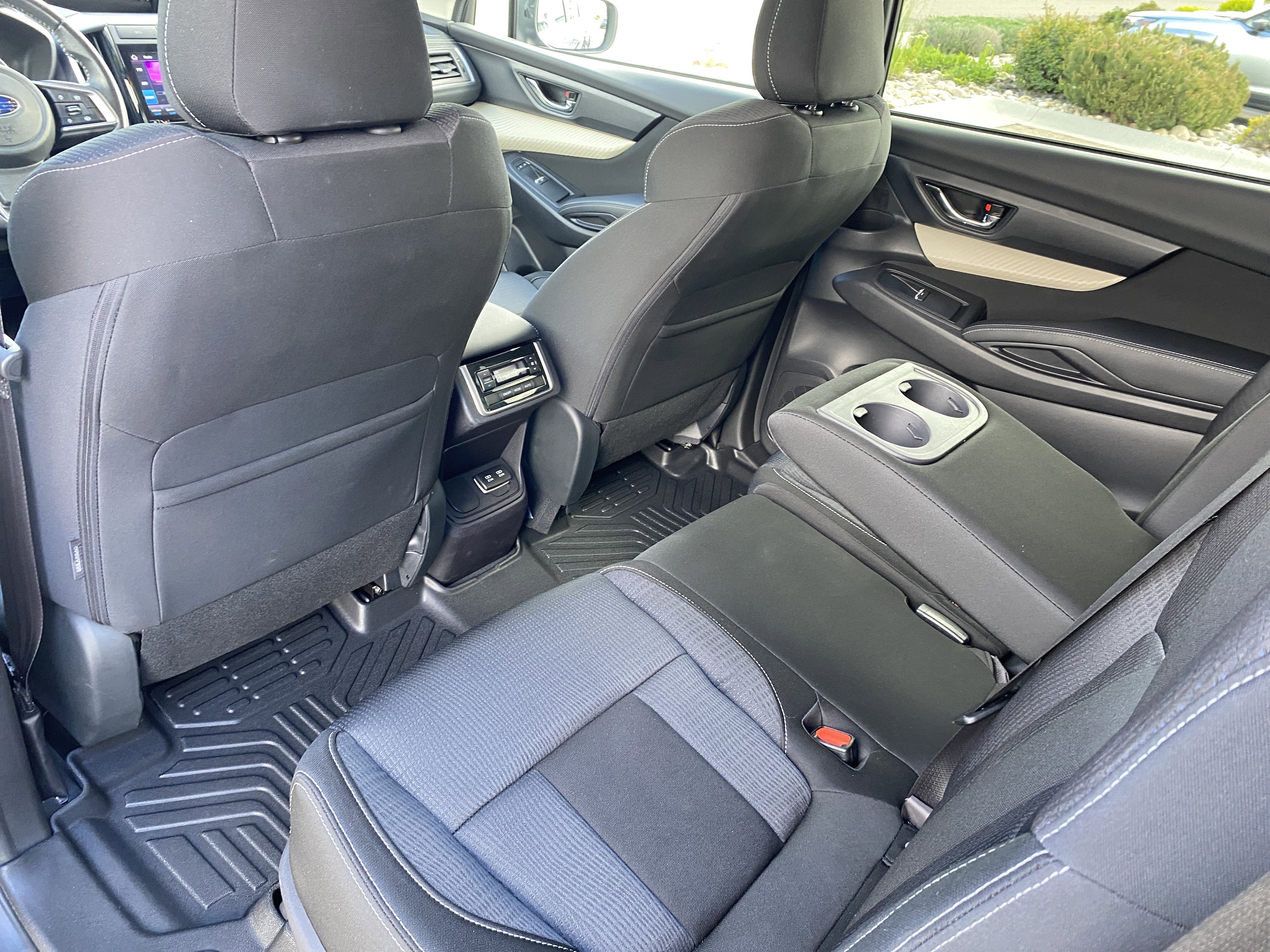 Certified 2022 Subaru Ascent Premium w/ Convenience Package AWD/4WD image 19