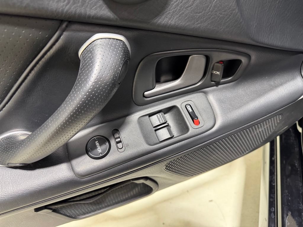Used 2002 Honda S2000 image 36