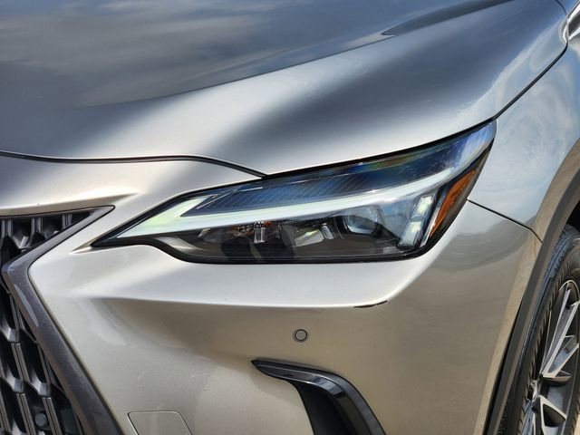 Used 2024 Lexus NX 250 FWD w/ Towing Package (2000 Lbs) image 9