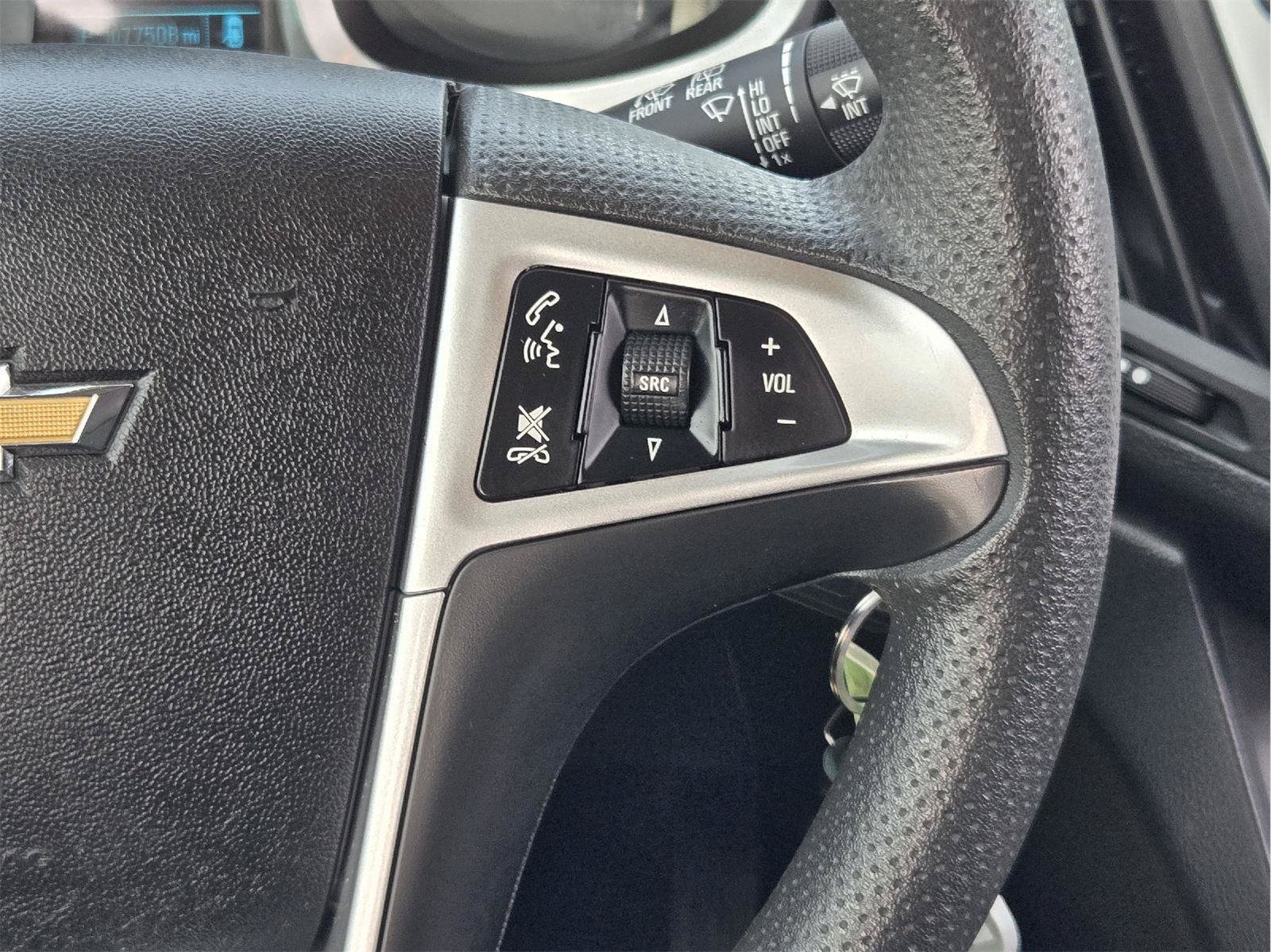 Used 2017 Chevrolet Equinox LT FWD image 26