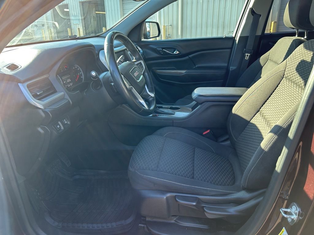 Used 2017 GMC Acadia SLE image 17