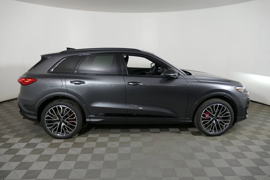 New 2026 Audi SQ5 Premium Plus image 31