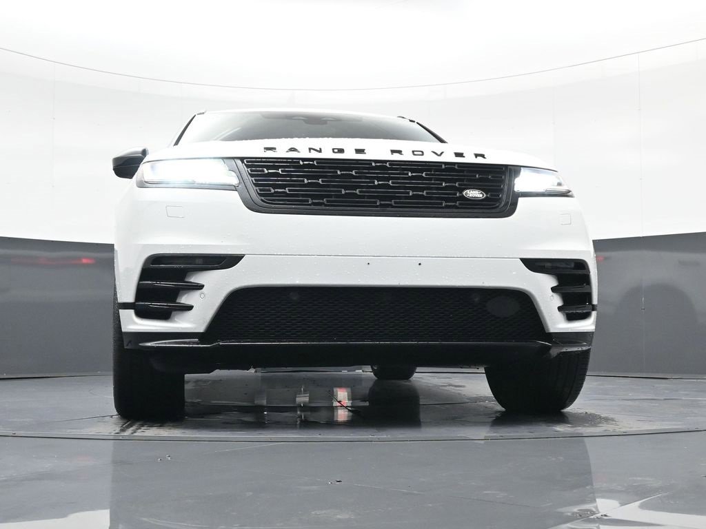 Used 2025 Land Rover Range Rover Velar Dynamic SE image 15
