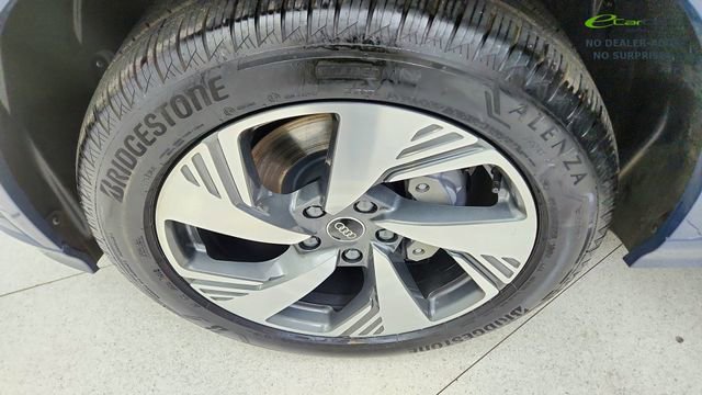 Used 2025 Audi Q6 e-tron Premium w/ Convenience Package image 55