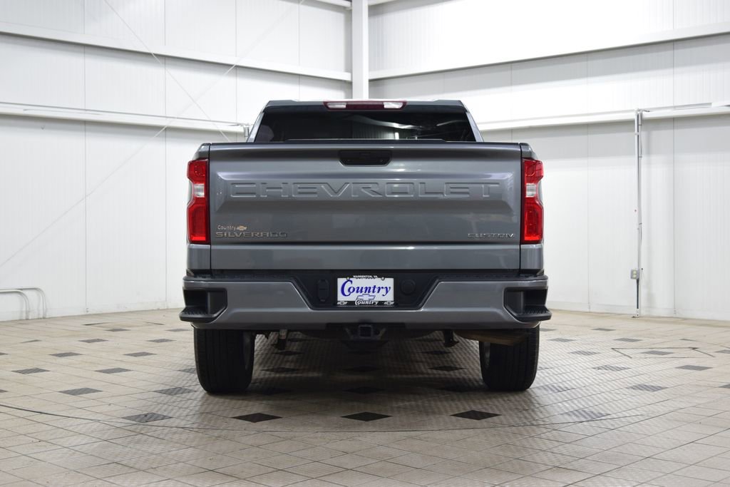 Used 2022 Chevrolet Silverado 1500 Custom w/ Safety Confidence Package AWD/4WD image 7