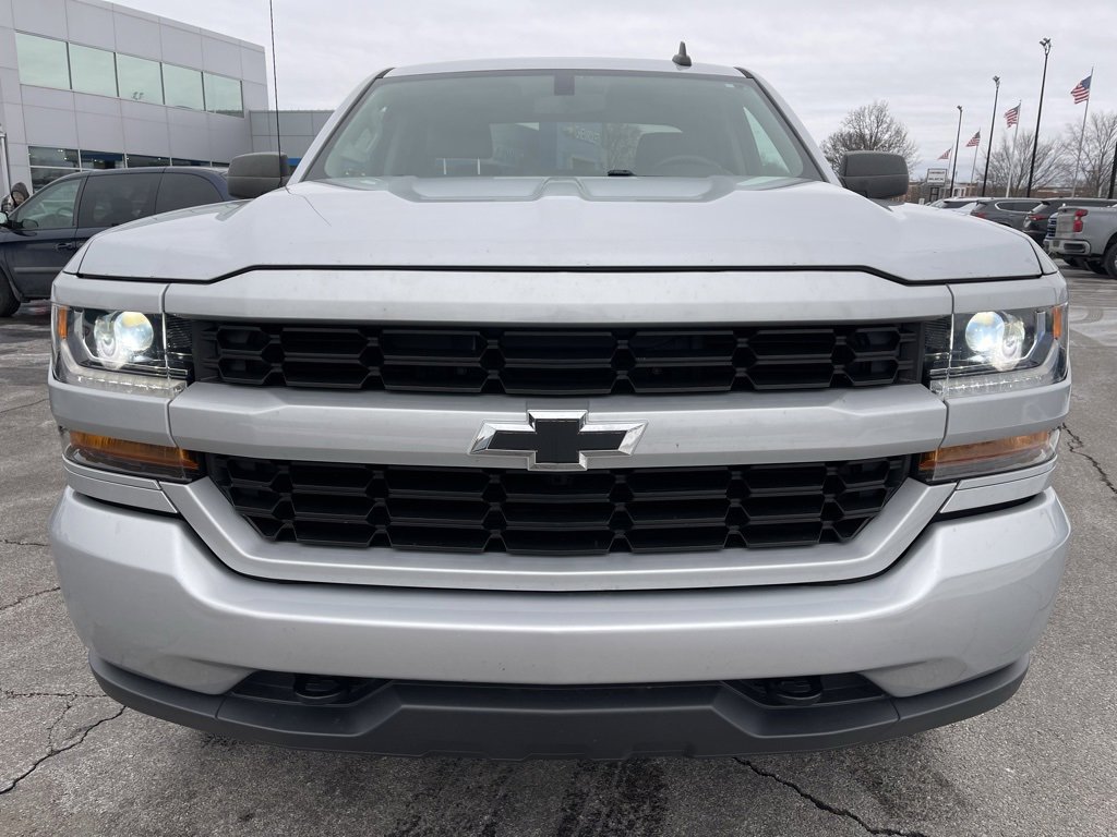 Used 2018 Chevrolet Silverado 1500 Custom w/ Texas Edition image 2
