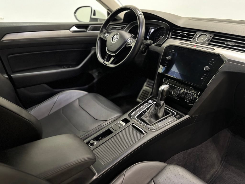 Used 2019 Volkswagen Arteon SE AWD/4WD image 16