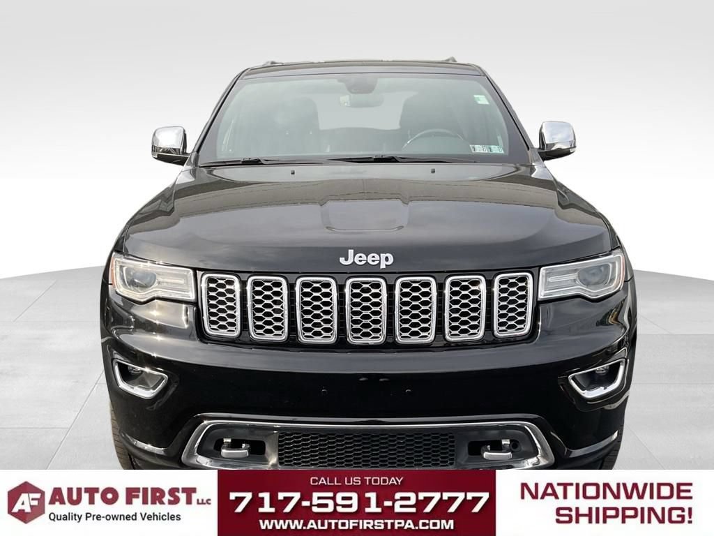 Used 2018 Jeep Grand Cherokee Overland AWD/4WD image 2