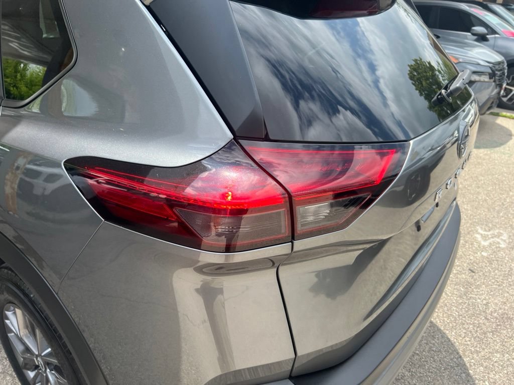 Certified 2023 Nissan Rogue S AWD/4WD image 33