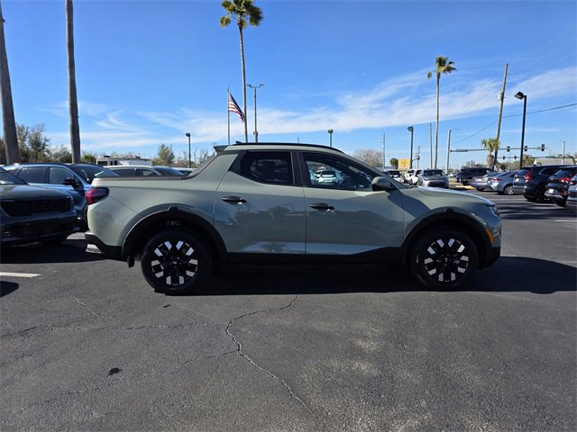 Used 2025 Hyundai Santa Cruz SEL image 13