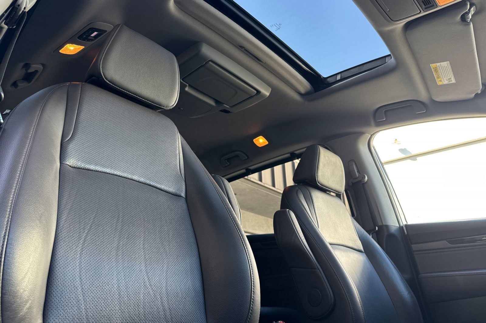 Used 2019 Honda Odyssey Elite image 16