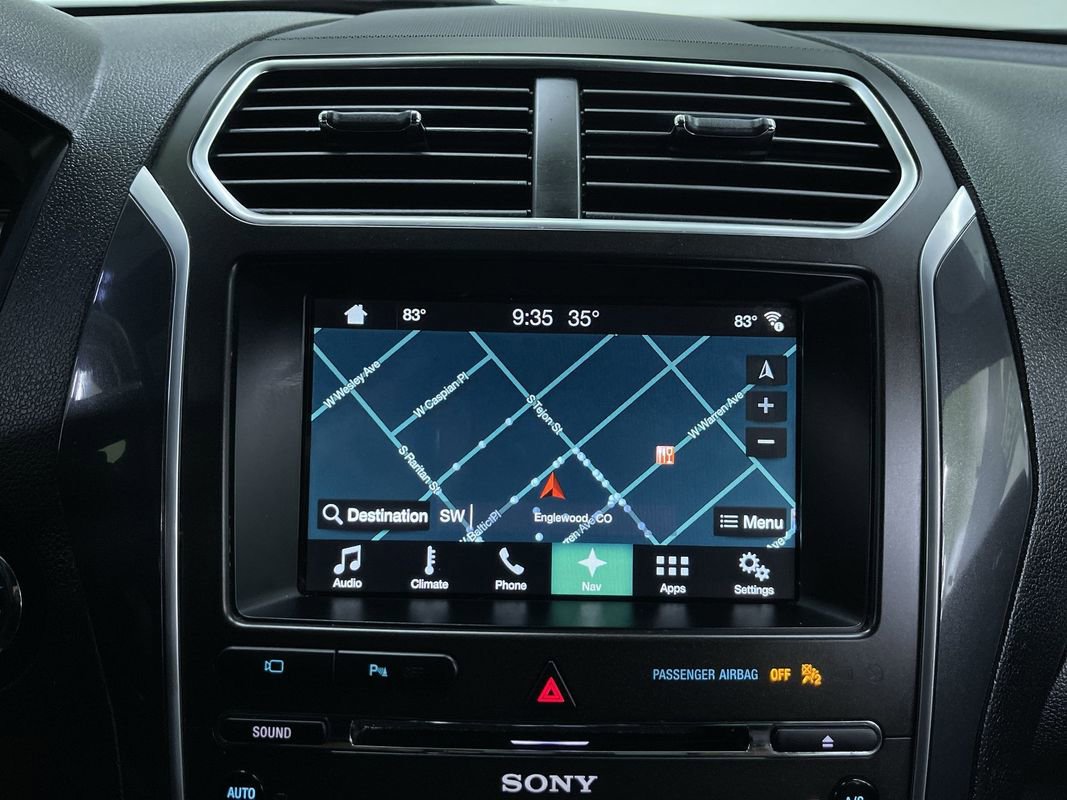 Used 2017 Ford Explorer Limited image 23