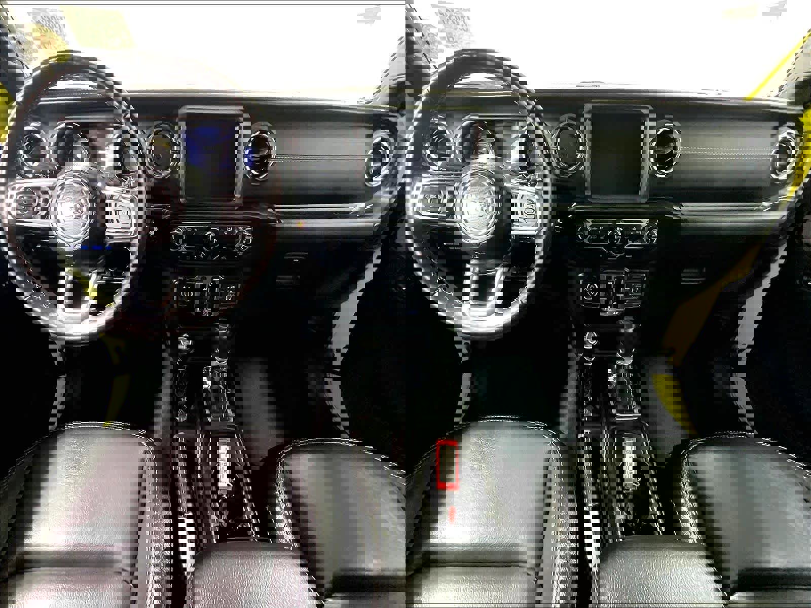 Used 2022 Jeep Wrangler Unlimited Sahara w/ Cold Weather Group AWD/4WD image 21