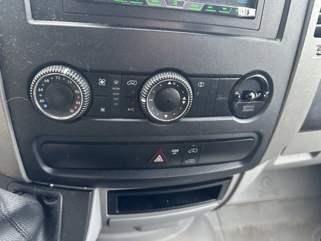 Used 2017 Freightliner Sprinter 2500 image 20