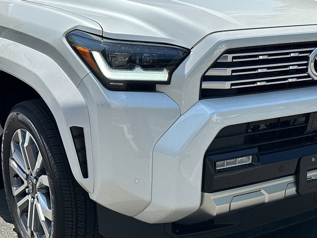 Used 2026 Toyota 4Runner Limited AWD/4WD image 12