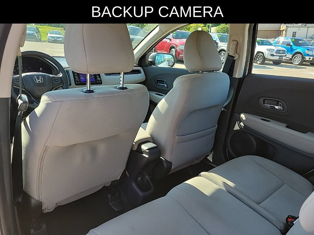 Used 2021 Honda HR-V LX image 11