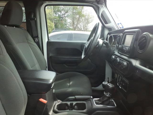 Used 2018 Jeep Wrangler Sport image 6