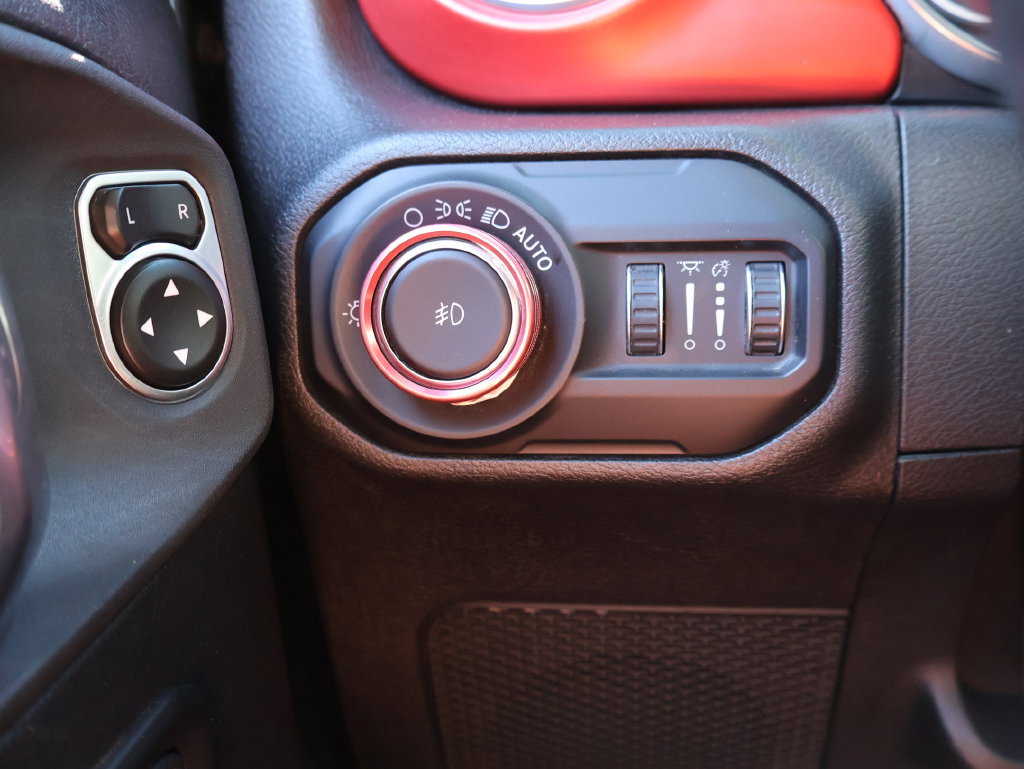 Used 2019 Jeep Wrangler Rubicon AWD/4WD image 25