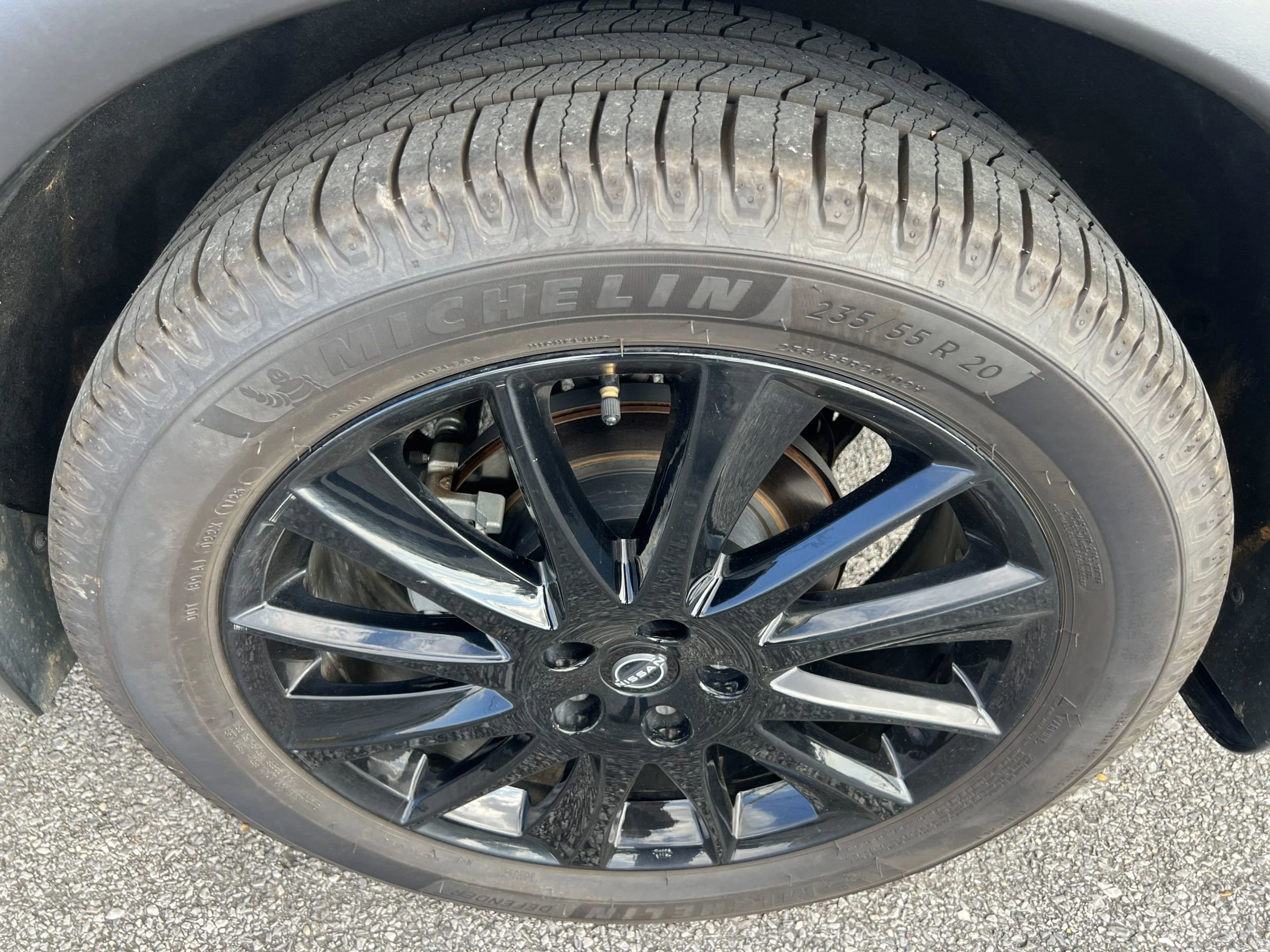 Used 2024 Nissan Murano SV w/ SV Midnight Edition Package image 13