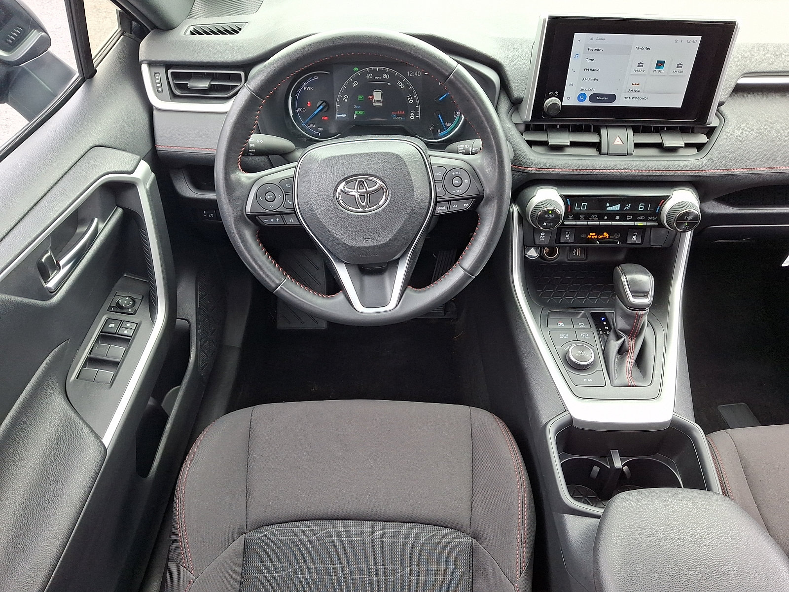 Used 2024 Toyota RAV4 SE w/ Weather & Moonroof Package AWD/4WD image 11