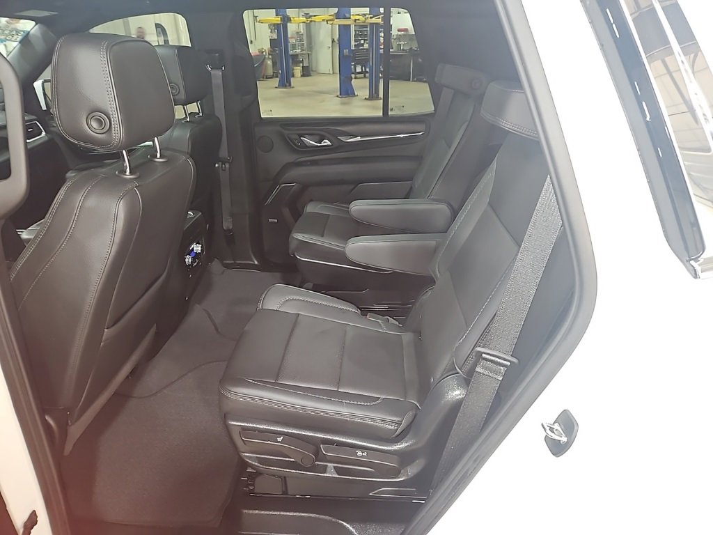 Used 2024 GMC Yukon Denali w/ Max Trailering Package image 28