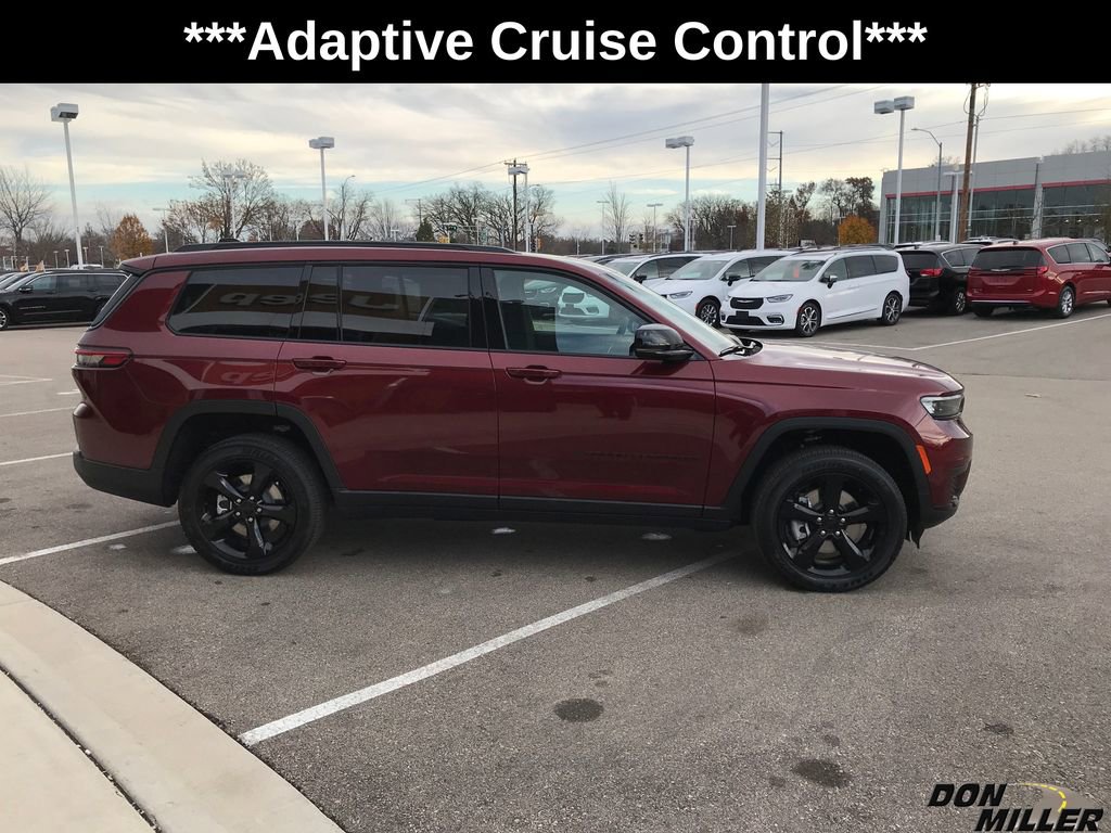 New 2025 Jeep Grand Cherokee L Altitude image 4