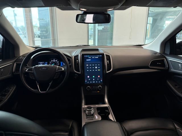 Used 2024 Ford Edge SEL image 16