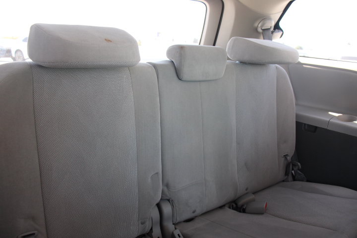 Used 2020 Toyota Sienna L FWD image 14
