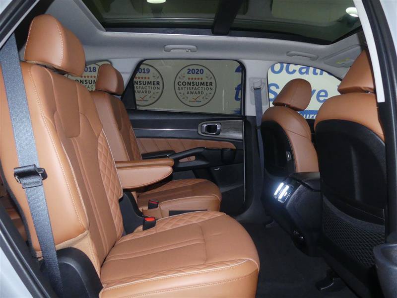 Used 2022 Kia Sorento SX Prestige w/ Rust Color Package AWD/4WD image 28