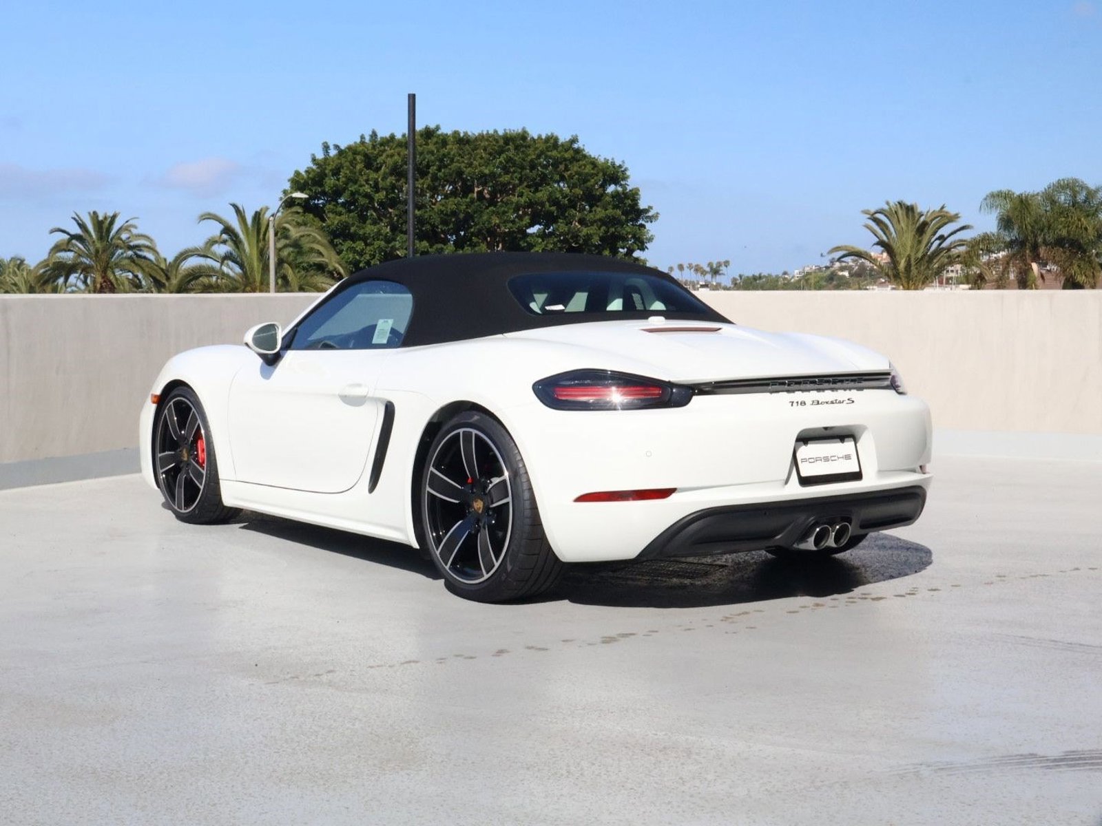 New 2025 Porsche 718 Boxster S image 3
