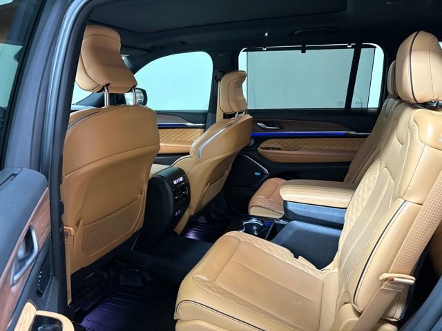 Used 2022 Jeep Grand Cherokee L Summit w/ Advanced Protech Group IV image 21