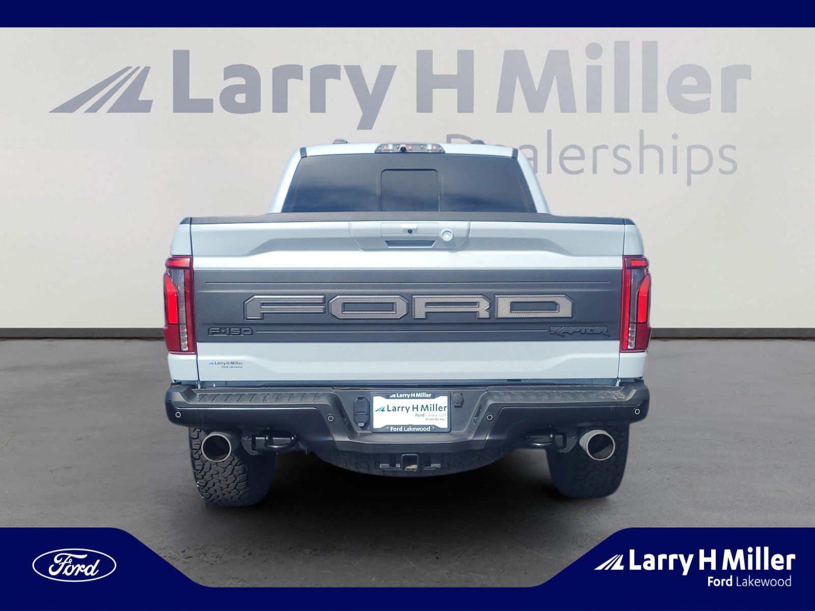 Used 2025 Ford F150 Raptor AWD/4WD image 4