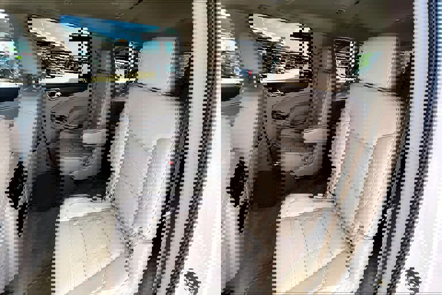 Used 2017 GMC Yukon XL Denali w/ Open Road Package image 21