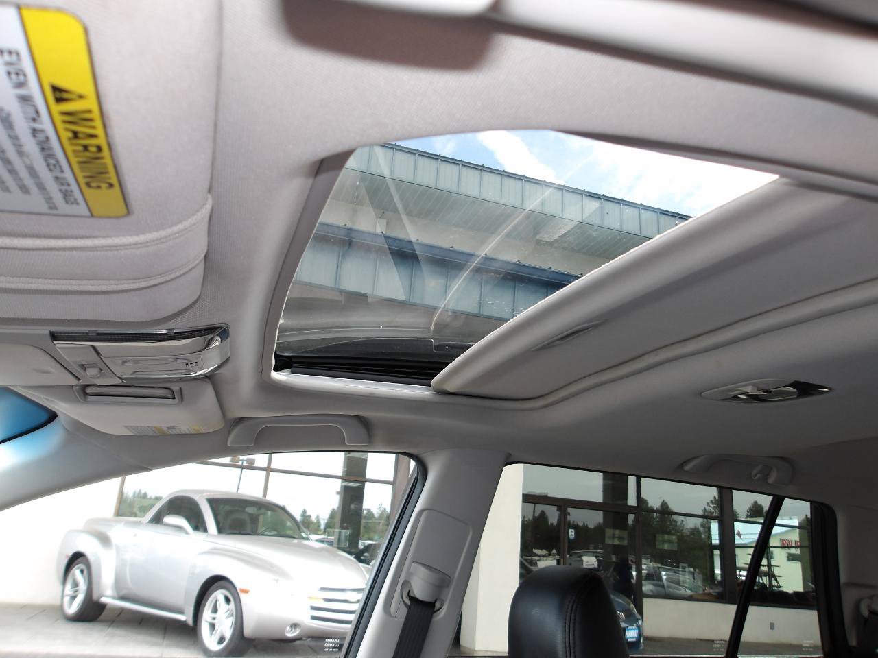 Used 2014 Subaru Outback 3.6R Limited w/ Moonroof Package AWD/4WD image 15