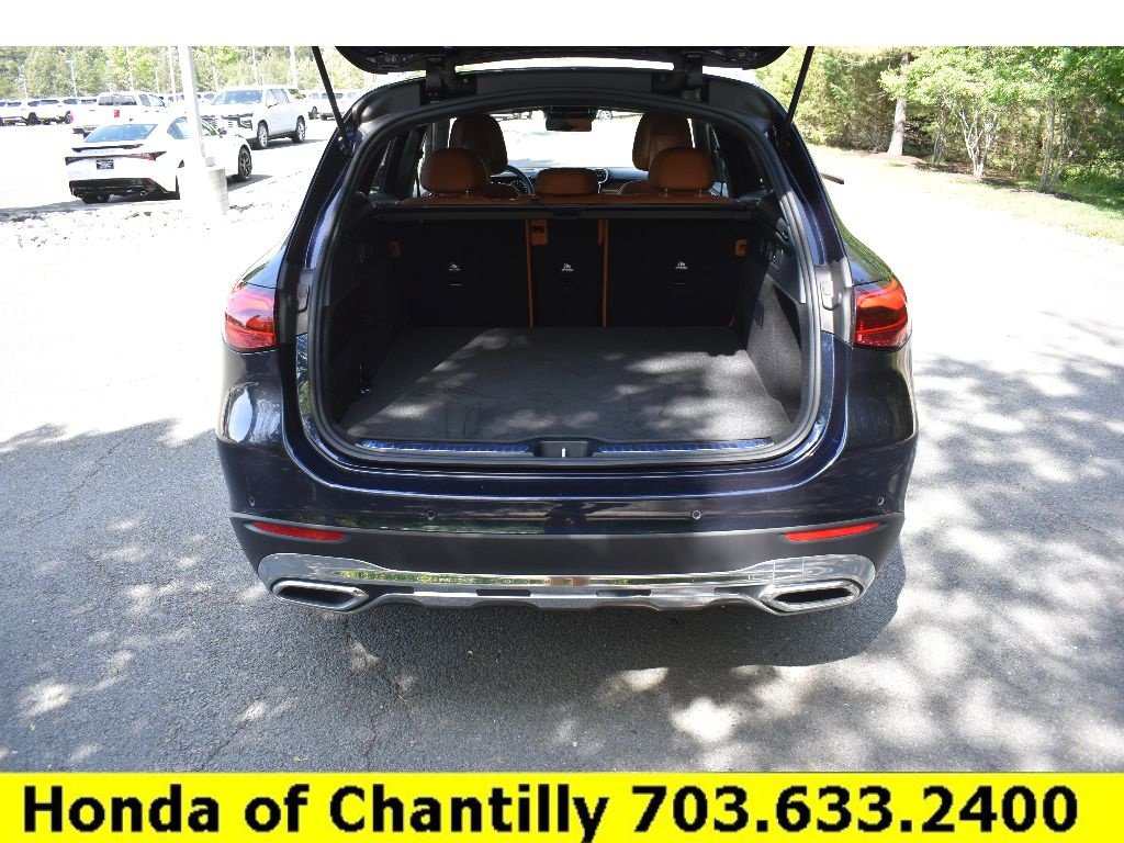 Used 2023 Mercedes-Benz GLC 300 4MATIC image 29