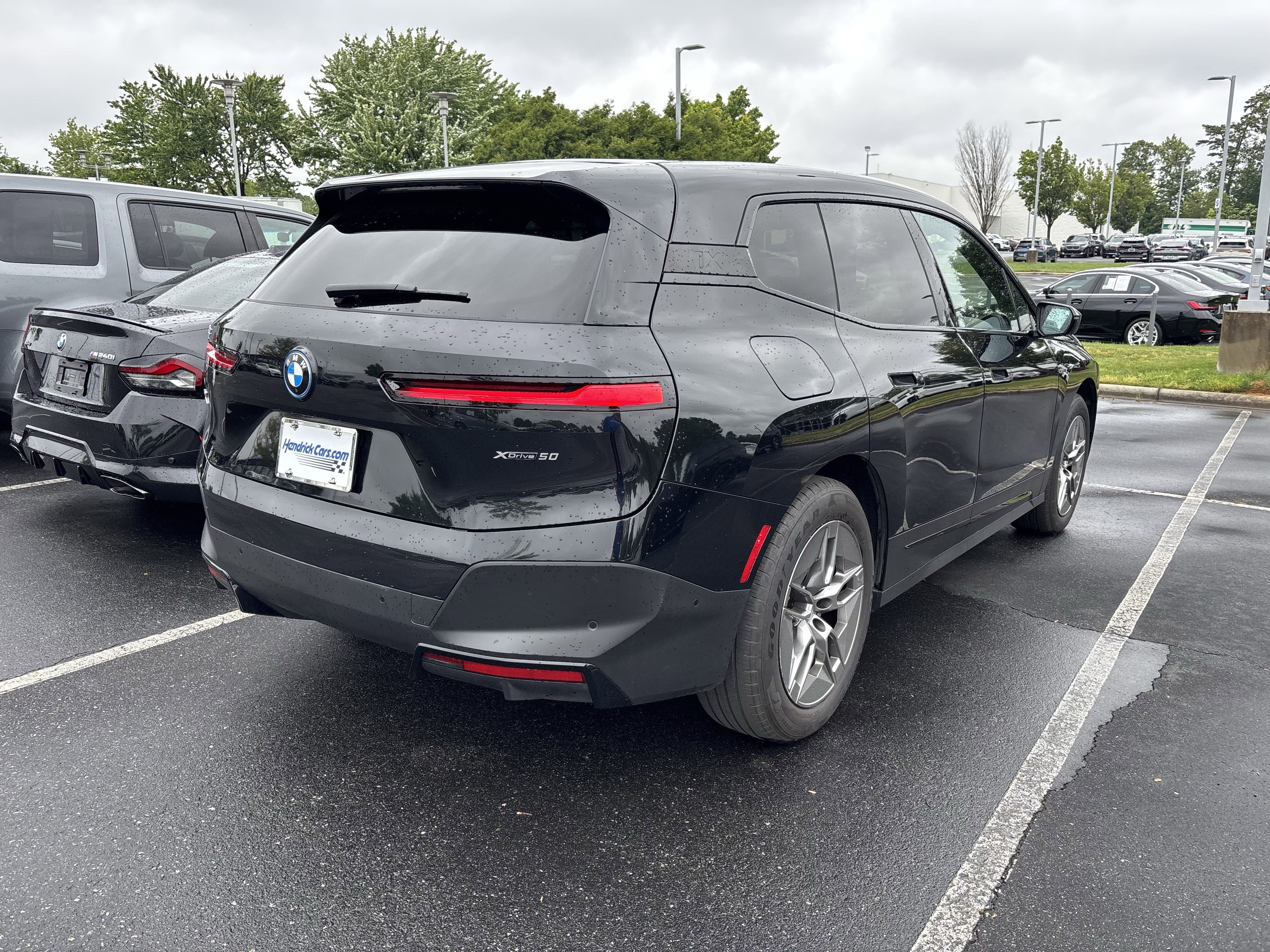 Certified 2023 BMW iX xDrive50 AWD/4WD image 22