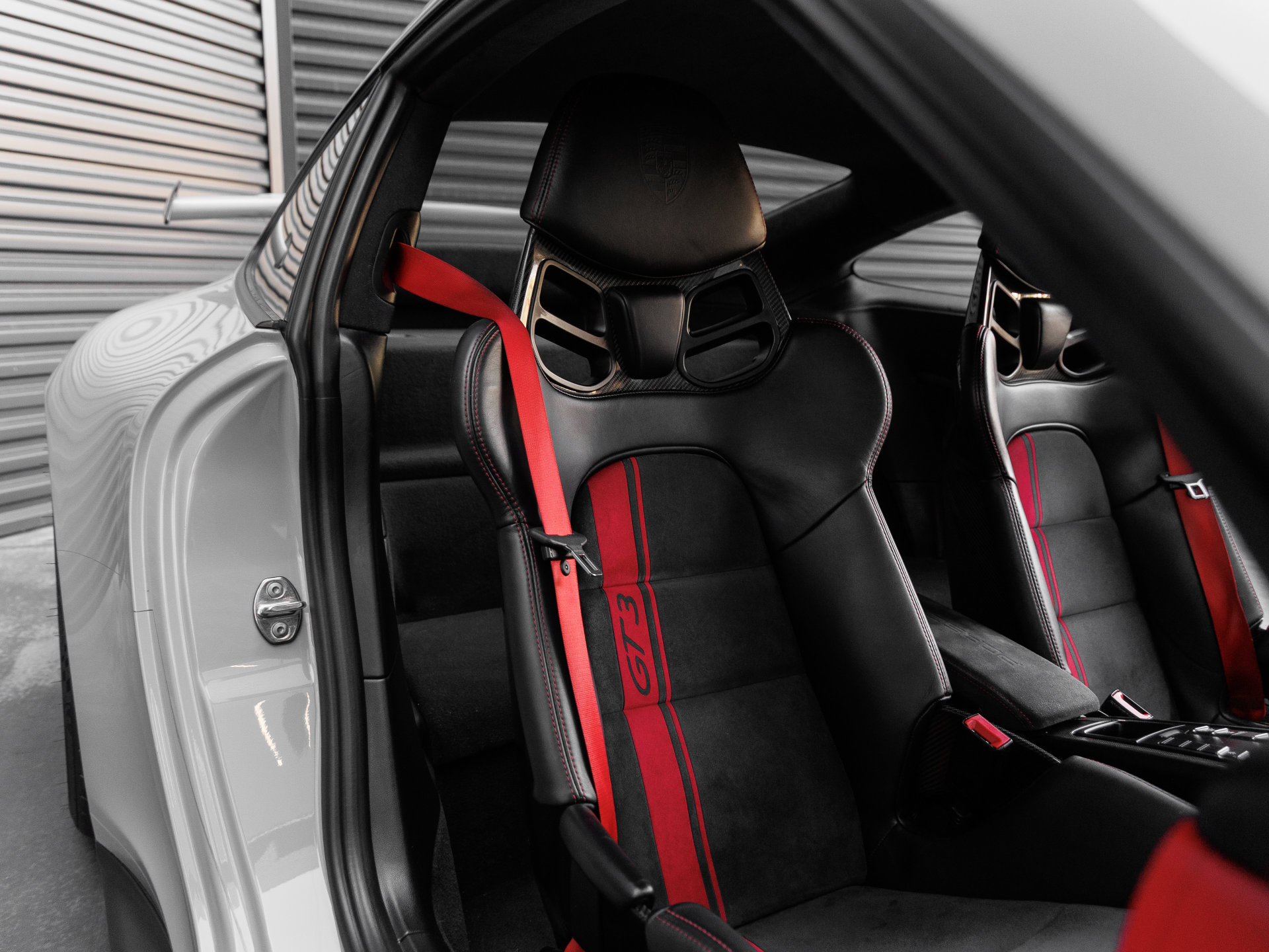 Used 2018 Porsche 911 GT3 RWD image 41