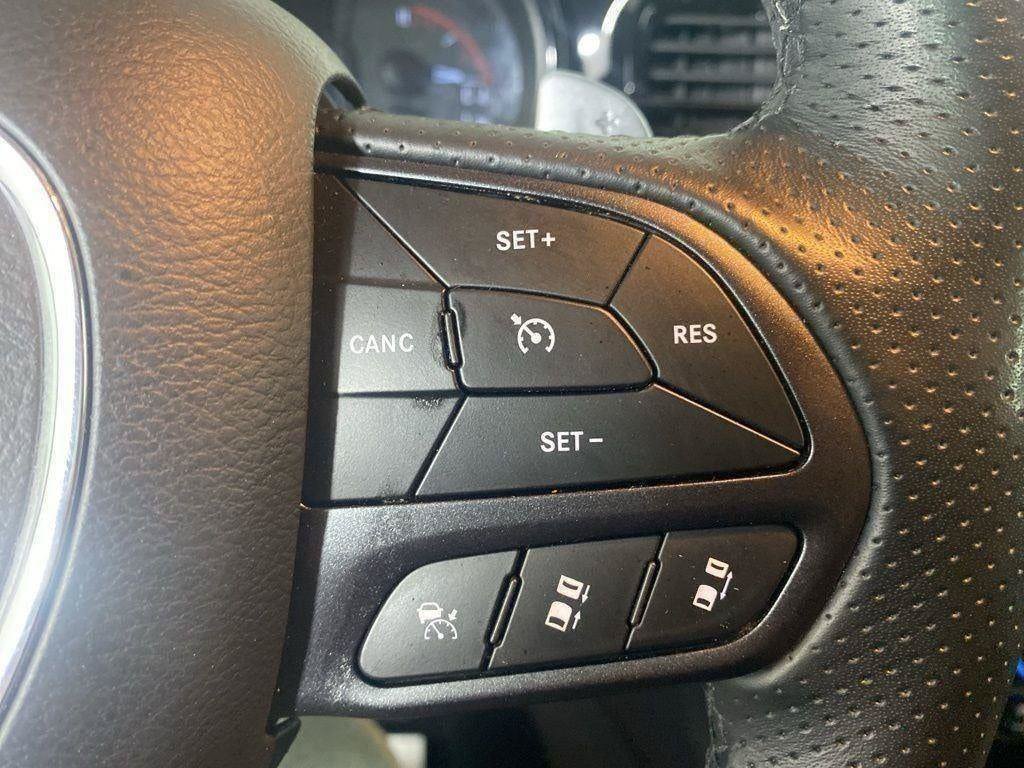 Used 2025 Dodge Durango R/T AWD/4WD image 42