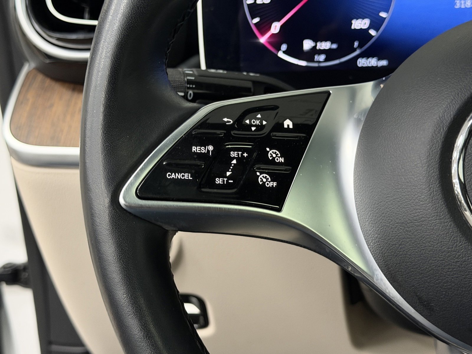 Certified 2022 Mercedes-Benz C 300 4MATIC Sedan image 29