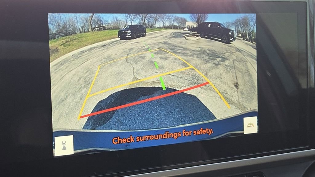 Used 2025 Toyota Camry XSE image 17