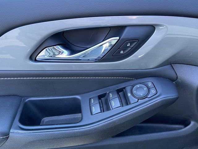 Used 2021 Chevrolet Traverse LS w/ LPO, Cargo Package image 23