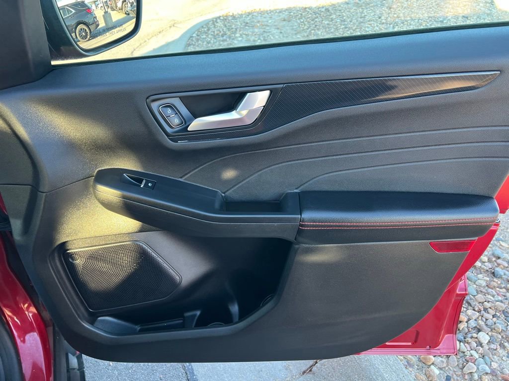 Used 2023 Ford Escape ST-Line w/ Tech Pack #1 image 24