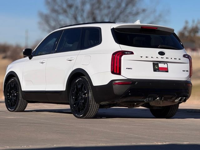 Used 2021 Kia Telluride SX w/ SX Prestige Package image 3