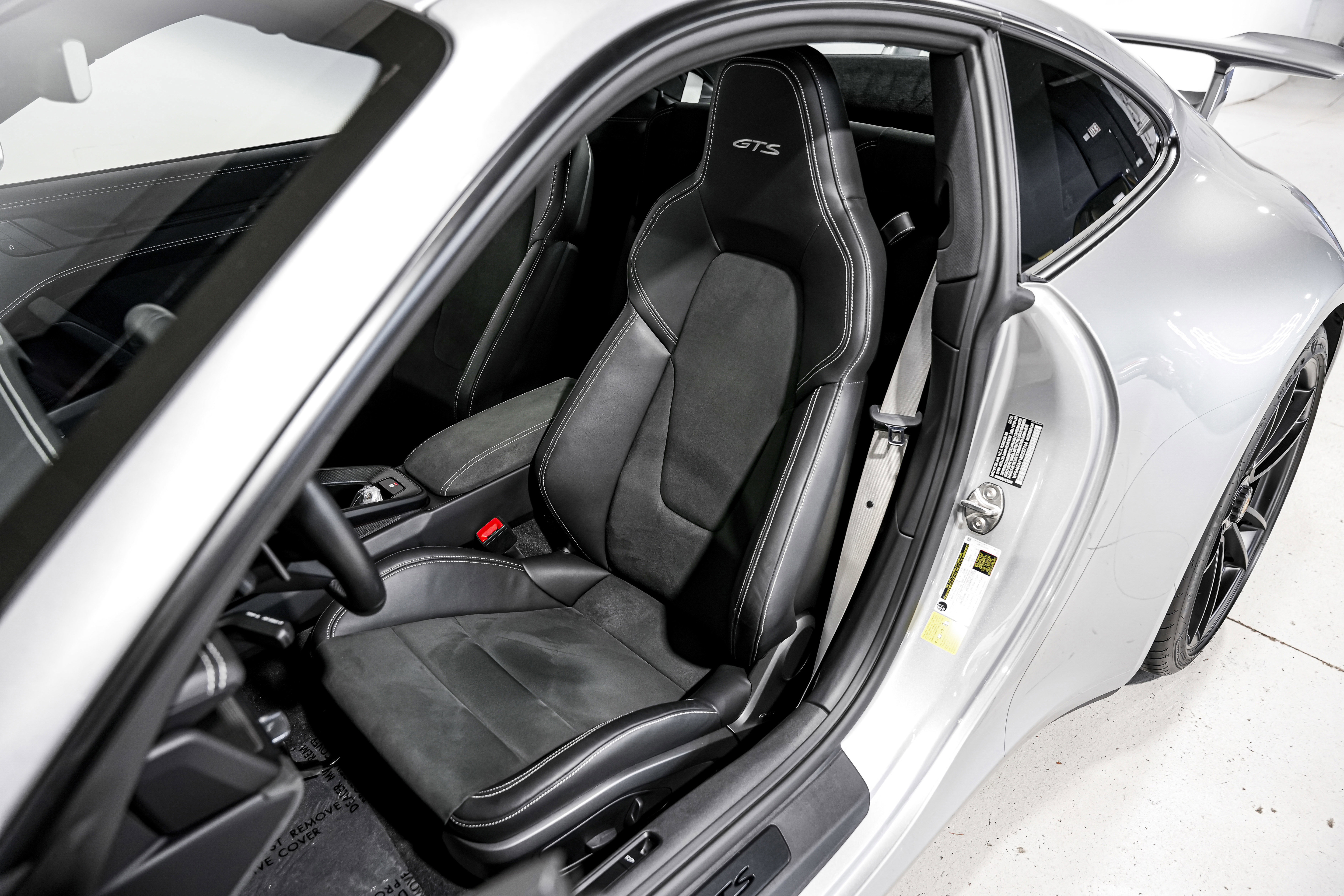 Used 2022 Porsche 911 Carrera GTS image 22