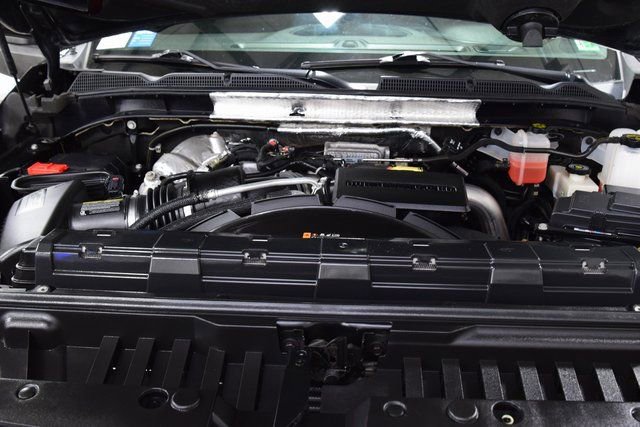 Used 2020 GMC Sierra 2500 Denali w/ Gooseneck/5TH Wheel Package image 26