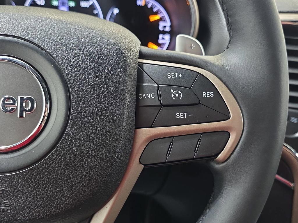 Used 2014 Jeep Grand Cherokee Limited AWD/4WD image 17