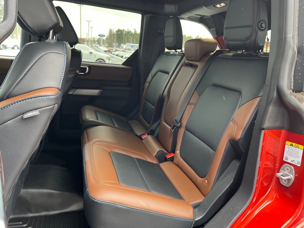 Used 2023 Ford Bronco Outer Banks image 12