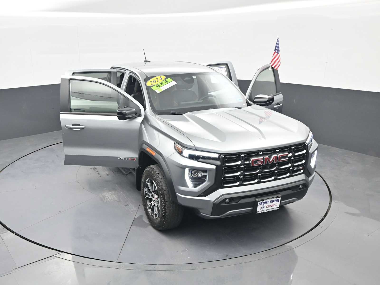 Used 2024 GMC Canyon AT4 w/ Technology Package AWD/4WD image 46