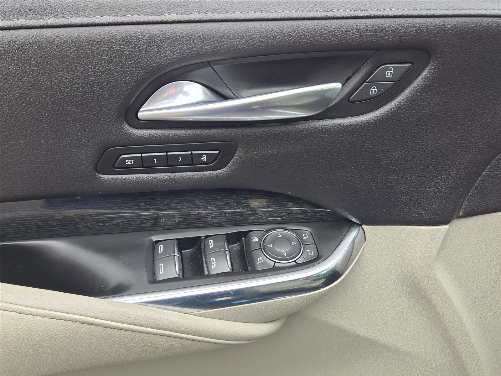 Used 2019 Cadillac XT4 Premium Luxury w/ Driver Awareness Package image 21