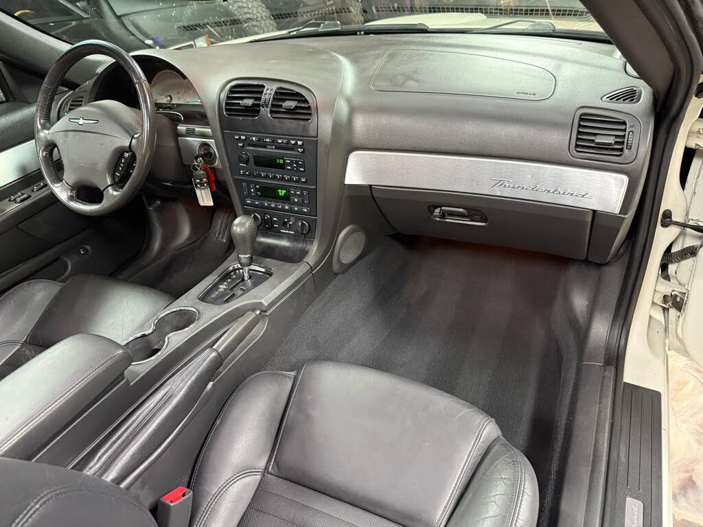 Used 2002 Ford Thunderbird RWD image 16